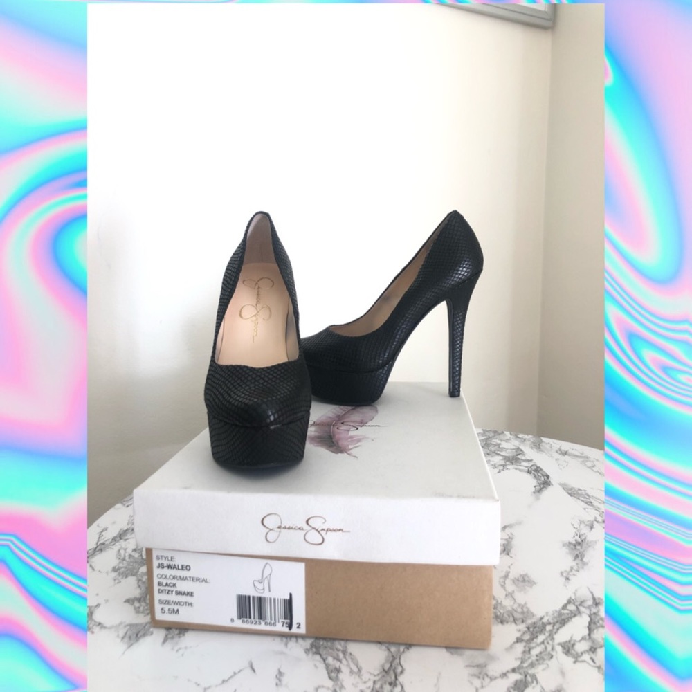 Jessica Simpson Stiletto Black Ditzy Snake